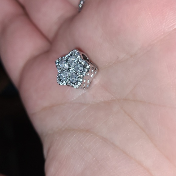 Sparkle through the night Charm - Picture 4 of 6